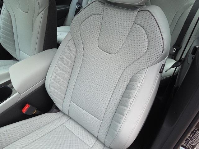 new 2025 Hyundai Elantra car, priced at $28,640