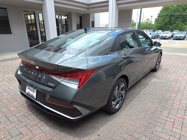 new 2025 Hyundai Elantra car, priced at $28,640