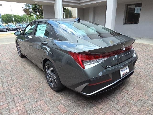 new 2025 Hyundai Elantra car, priced at $28,640