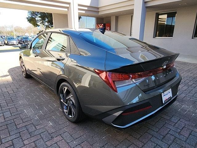 new 2025 Hyundai Elantra HEV car, priced at $28,715