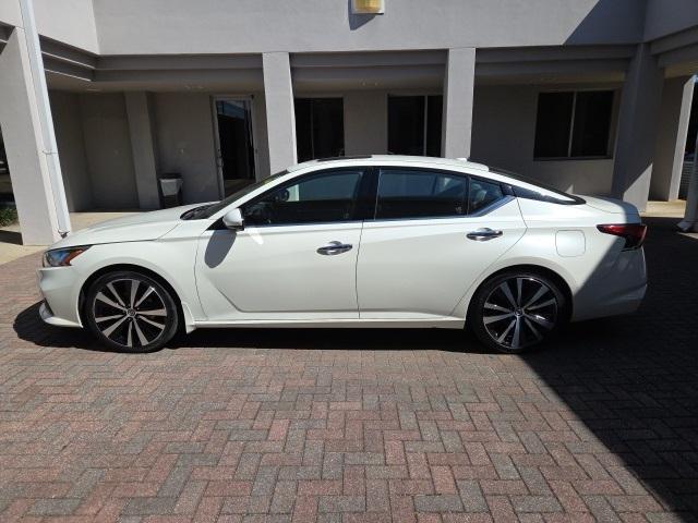 used 2020 Nissan Altima car, priced at $15,999