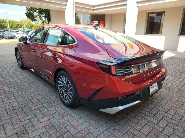 new 2024 Hyundai Sonata Hybrid car, priced at $32,435