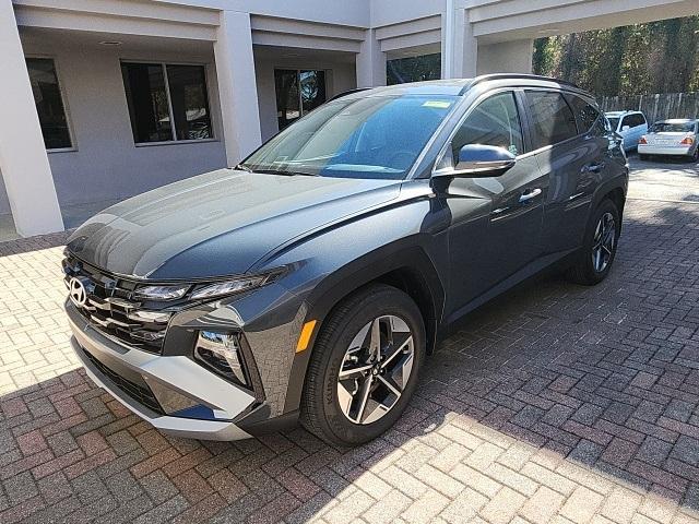 new 2025 Hyundai Tucson car, priced at $35,060