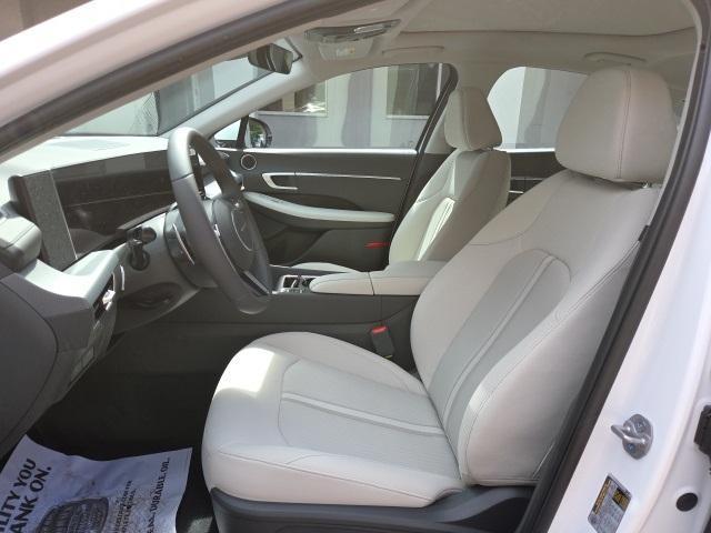 new 2025 Hyundai Sonata car, priced at $33,405