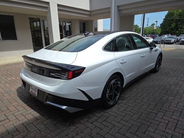 new 2025 Hyundai Sonata car, priced at $33,405