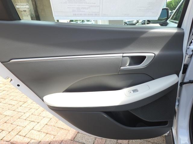 new 2025 Hyundai Sonata car, priced at $33,405