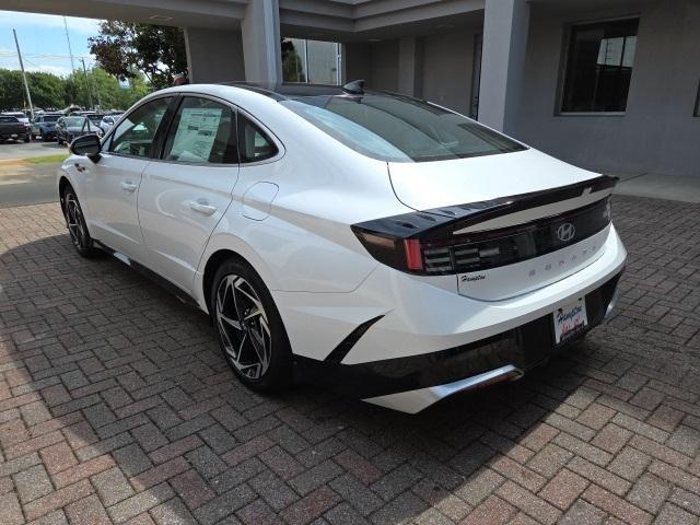 new 2025 Hyundai Sonata car, priced at $33,405