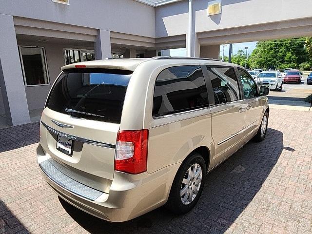 used 2016 Chrysler Town & Country car, priced at $13,199
