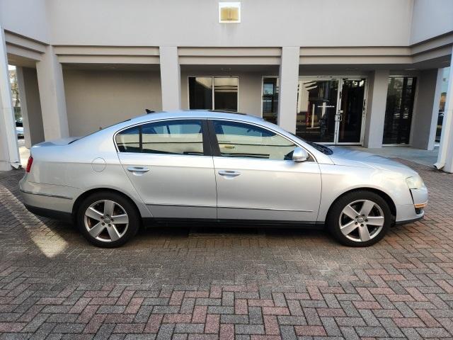 used 2009 Volkswagen Passat car, priced at $5,500