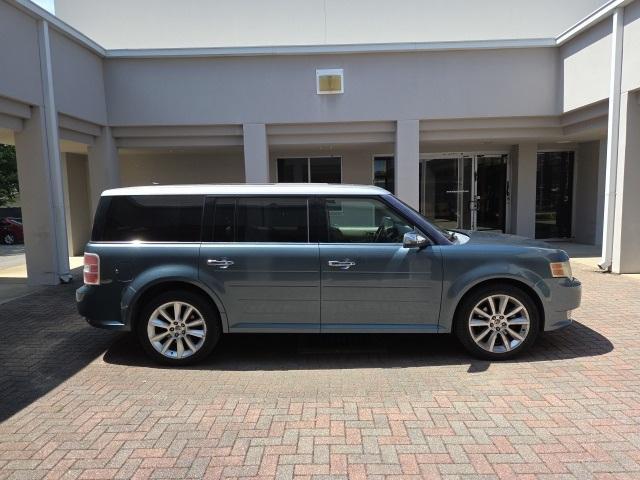 used 2010 Ford Flex car, priced at $3,750