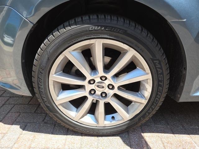 used 2010 Ford Flex car, priced at $3,750