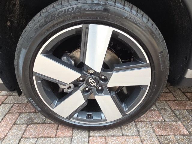 new 2025 Hyundai Santa Fe car, priced at $46,070