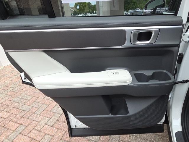 new 2025 Hyundai Santa Fe car, priced at $39,770