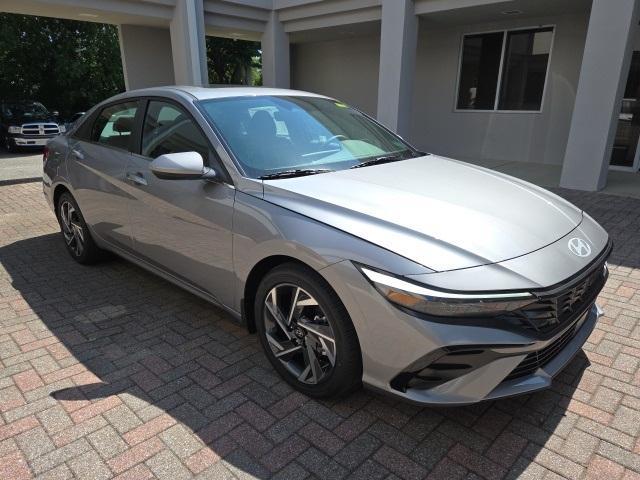 new 2025 Hyundai Elantra car, priced at $27,655