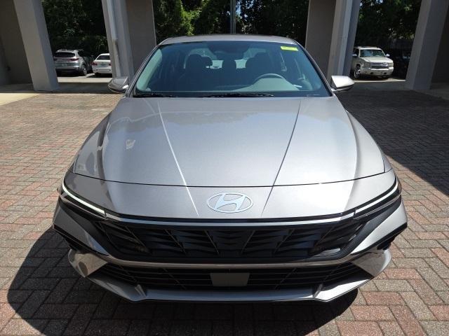 new 2025 Hyundai Elantra car, priced at $27,655