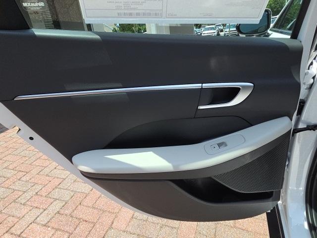 new 2025 Hyundai Sonata car, priced at $30,260