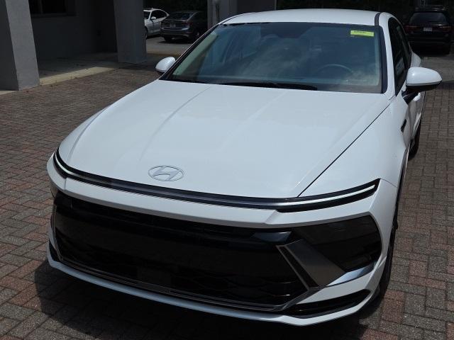 new 2025 Hyundai Sonata car, priced at $30,260
