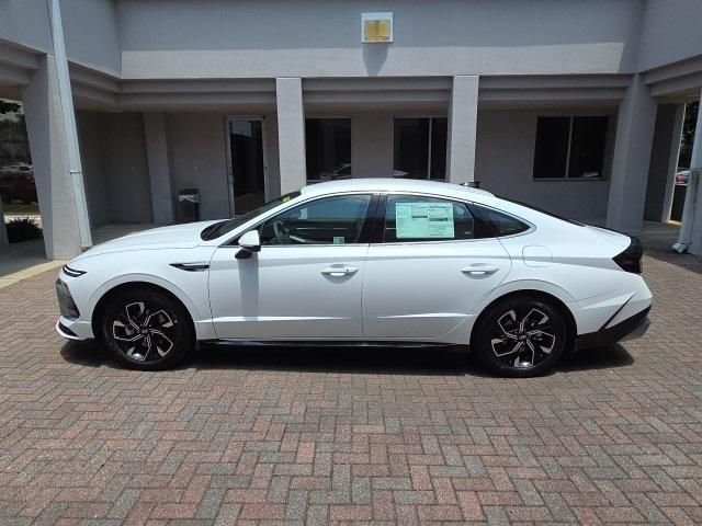 new 2025 Hyundai Sonata car, priced at $30,260