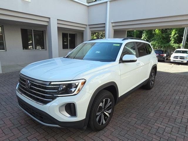 used 2024 Volkswagen Atlas car, priced at $30,450