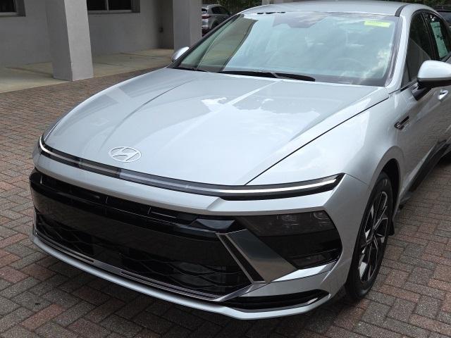 new 2025 Hyundai Sonata car, priced at $29,855