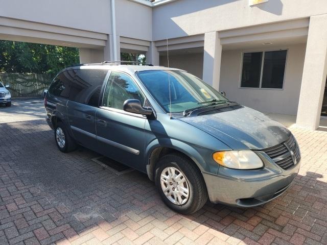 used 2006 Dodge Grand Caravan car, priced at $3,500