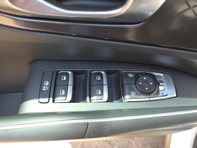 used 2022 Kia Sorento car, priced at $26,780