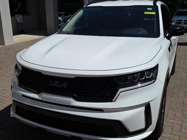 used 2022 Kia Sorento car, priced at $27,250