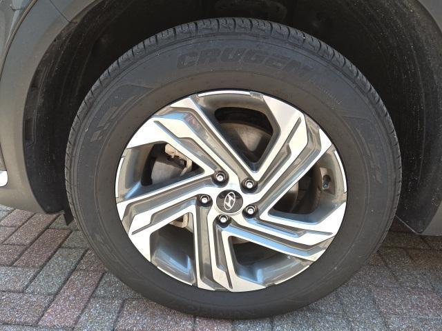 used 2023 Hyundai Santa Fe car, priced at $25,595