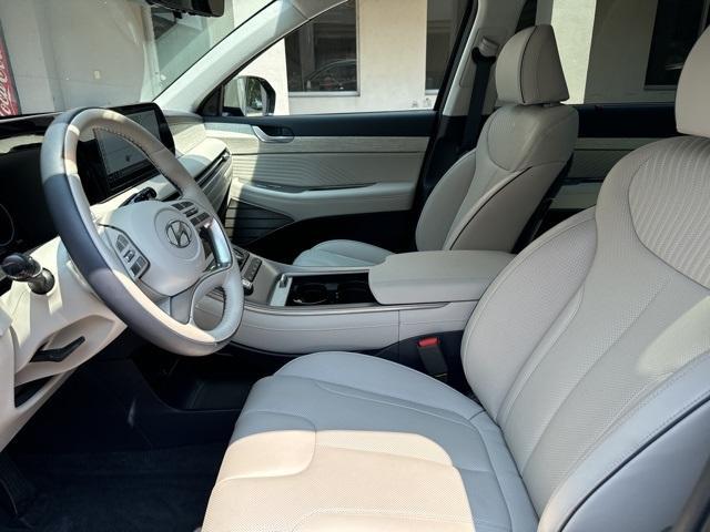 used 2024 Hyundai Palisade car, priced at $41,995