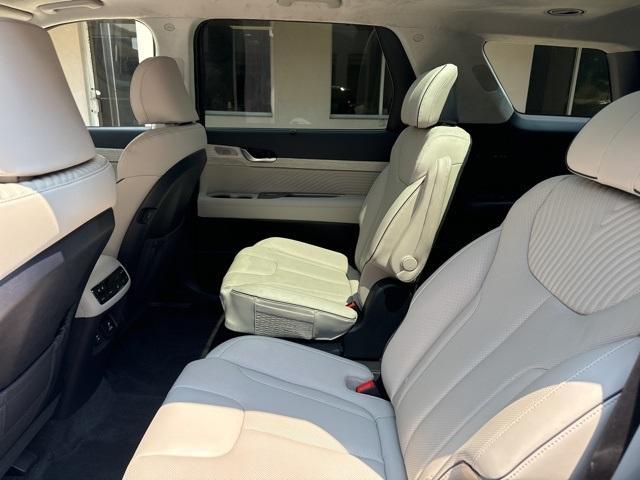 used 2024 Hyundai Palisade car, priced at $41,995
