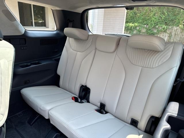 used 2024 Hyundai Palisade car, priced at $41,995