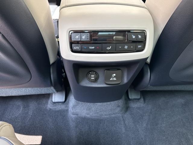 used 2024 Hyundai Palisade car, priced at $41,995