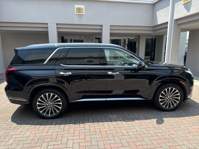 used 2024 Hyundai Palisade car, priced at $41,995