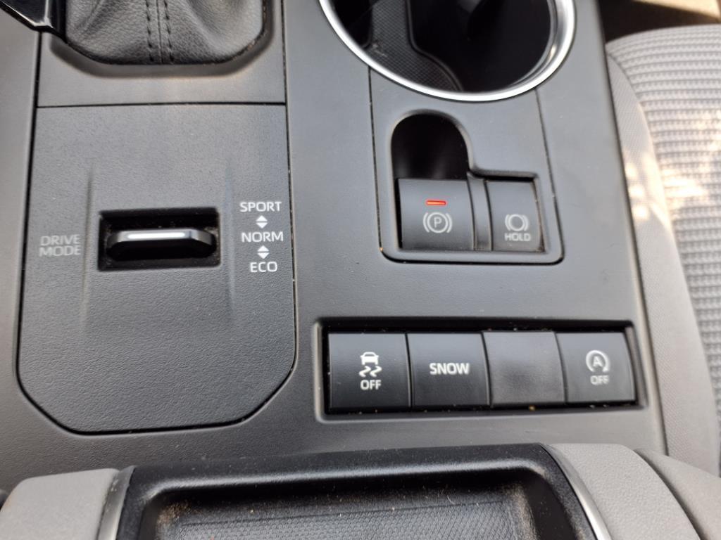 used 2020 Toyota Highlander car, priced at $26,575
