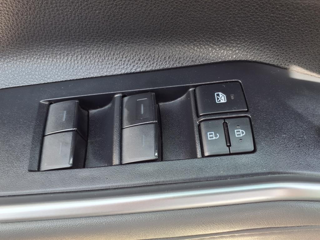 used 2020 Toyota Highlander car, priced at $26,575