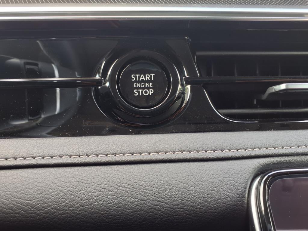 new 2025 INFINITI QX80 car