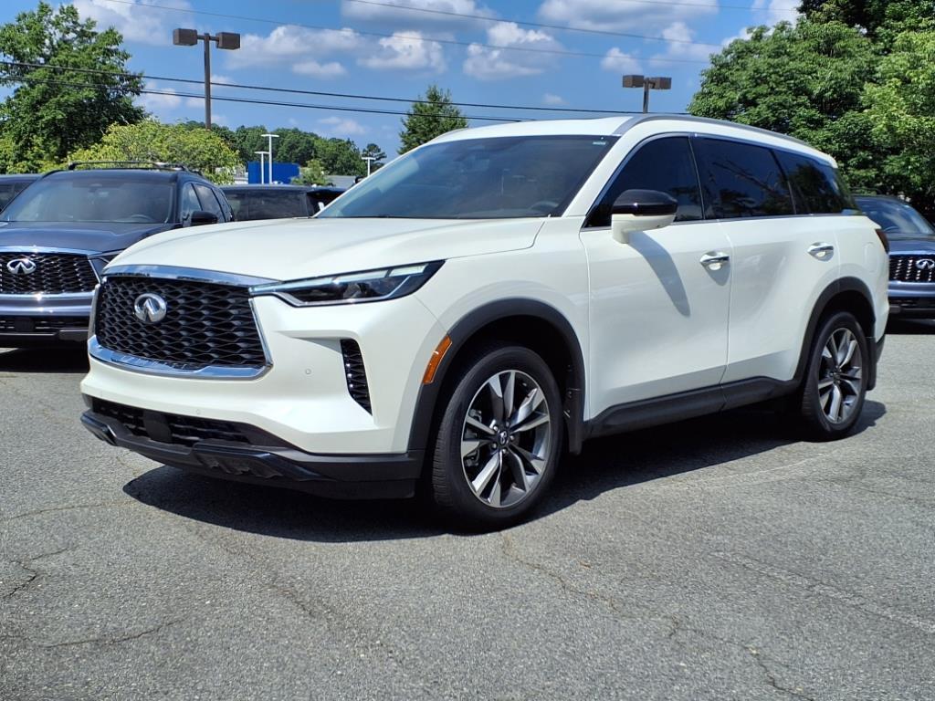 new 2025 INFINITI QX60 car, priced at $52,155