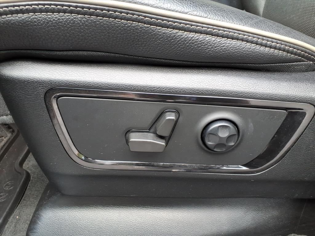used 2022 Ram 1500 car, priced at $47,885