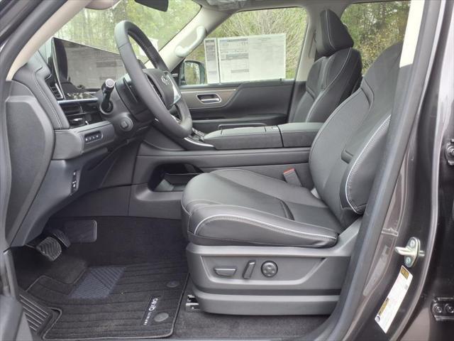 new 2025 INFINITI QX80 car, priced at $95,895