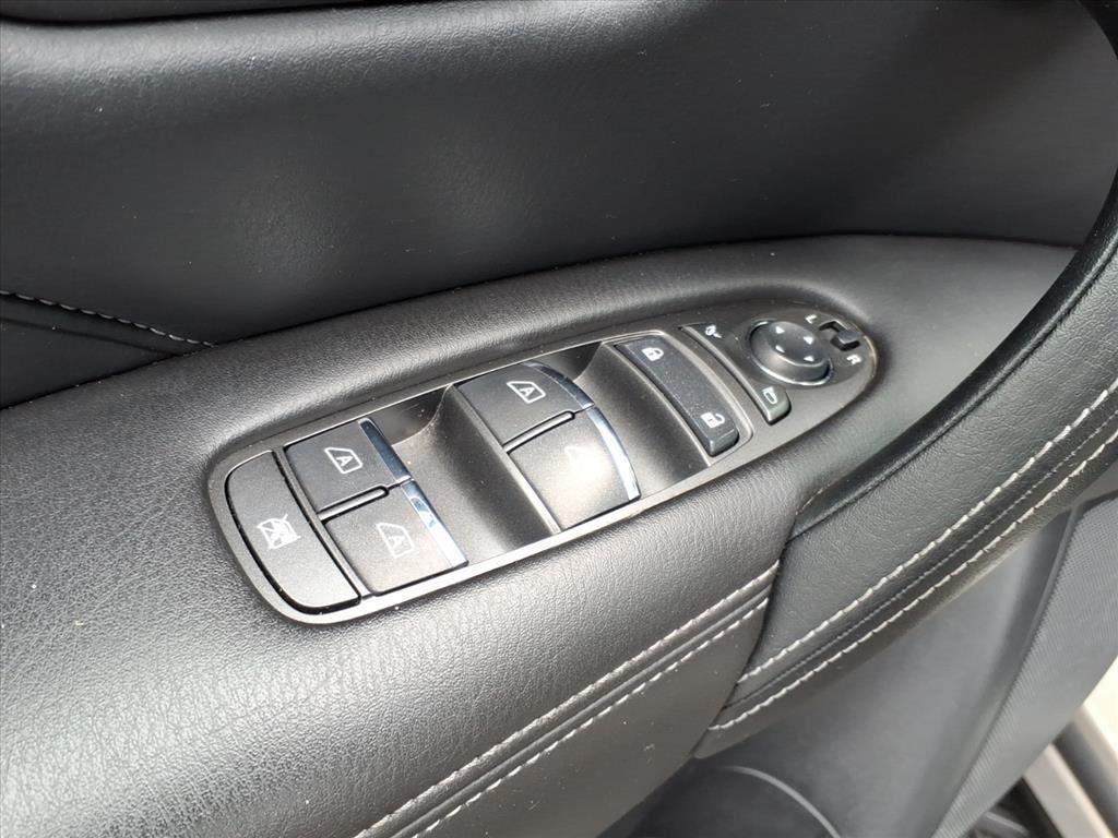 used 2023 INFINITI QX80 car, priced at $40,888
