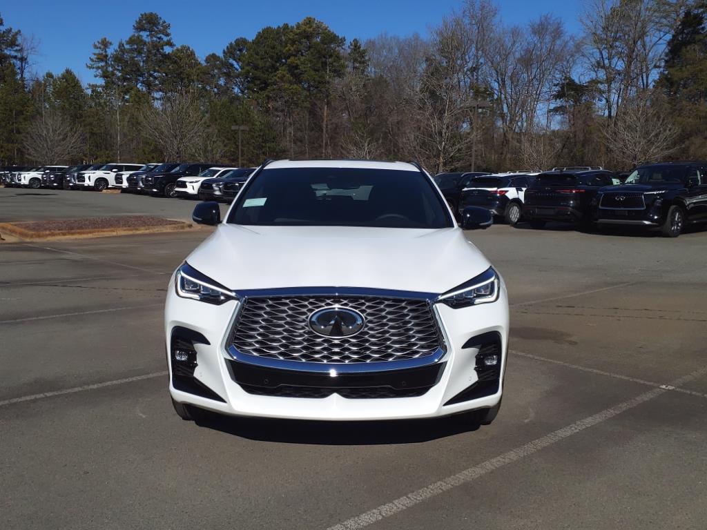new 2025 INFINITI QX55 car, priced at $55,772