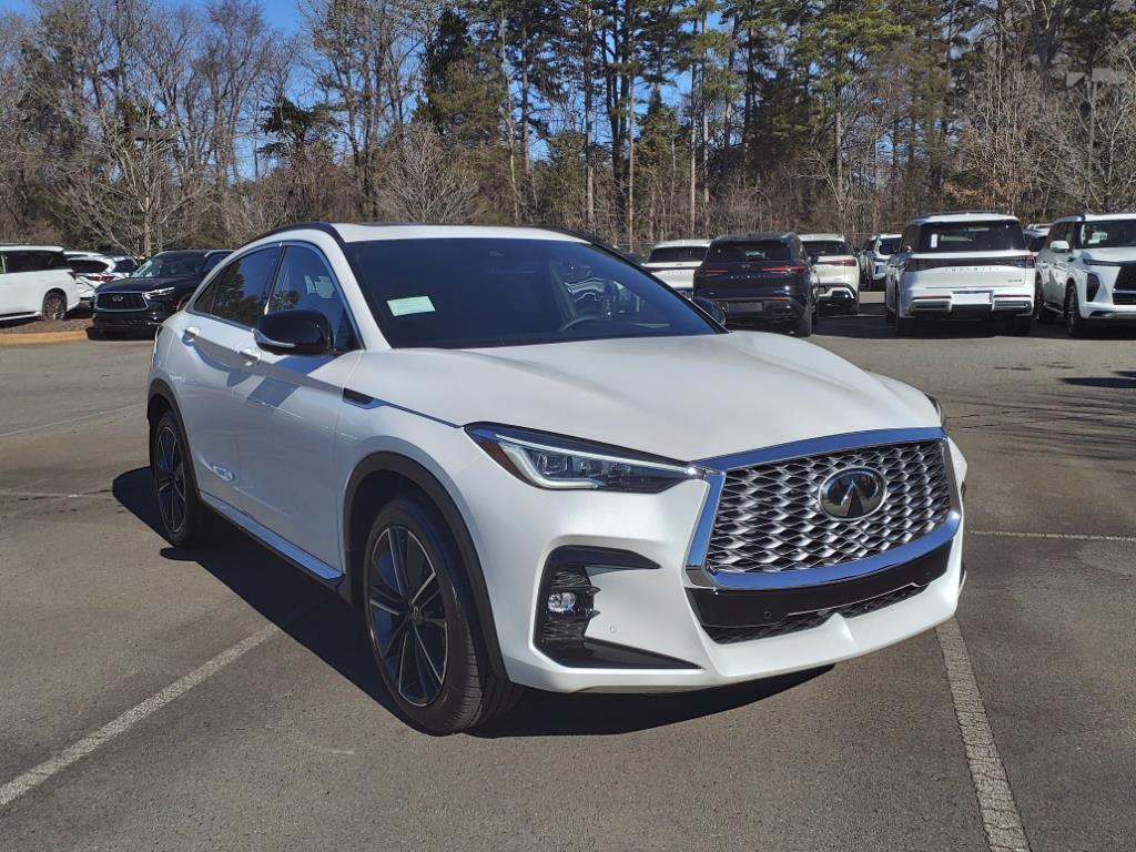 new 2025 INFINITI QX55 car, priced at $55,772