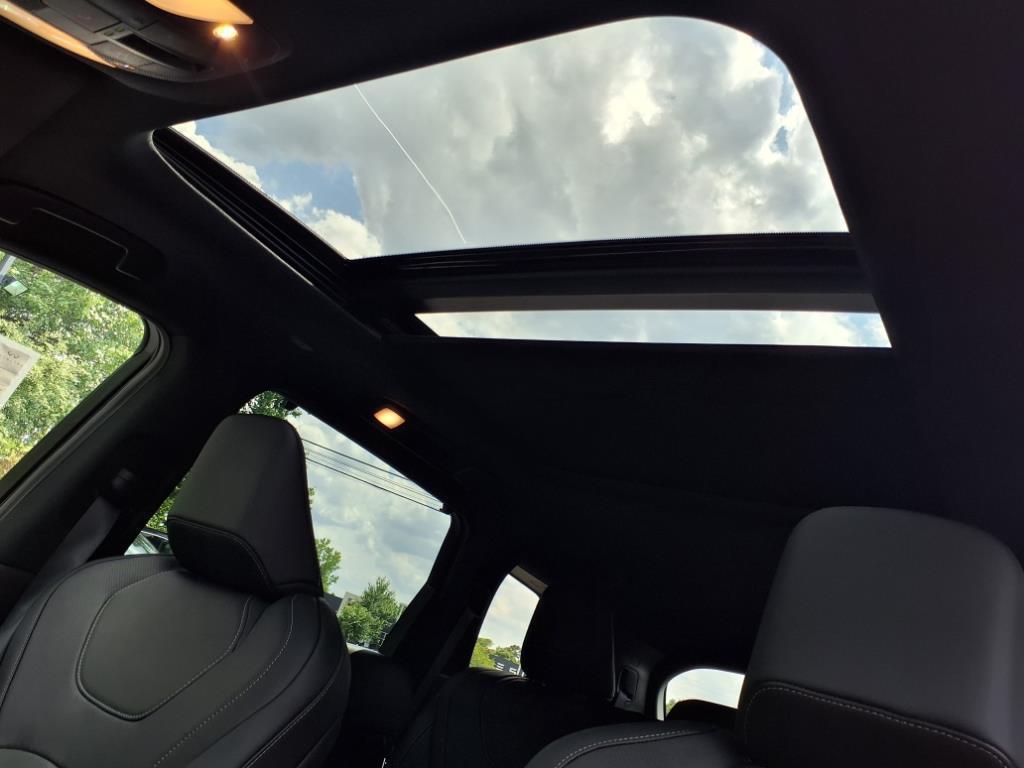 new 2025 INFINITI QX60 car, priced at $55,996