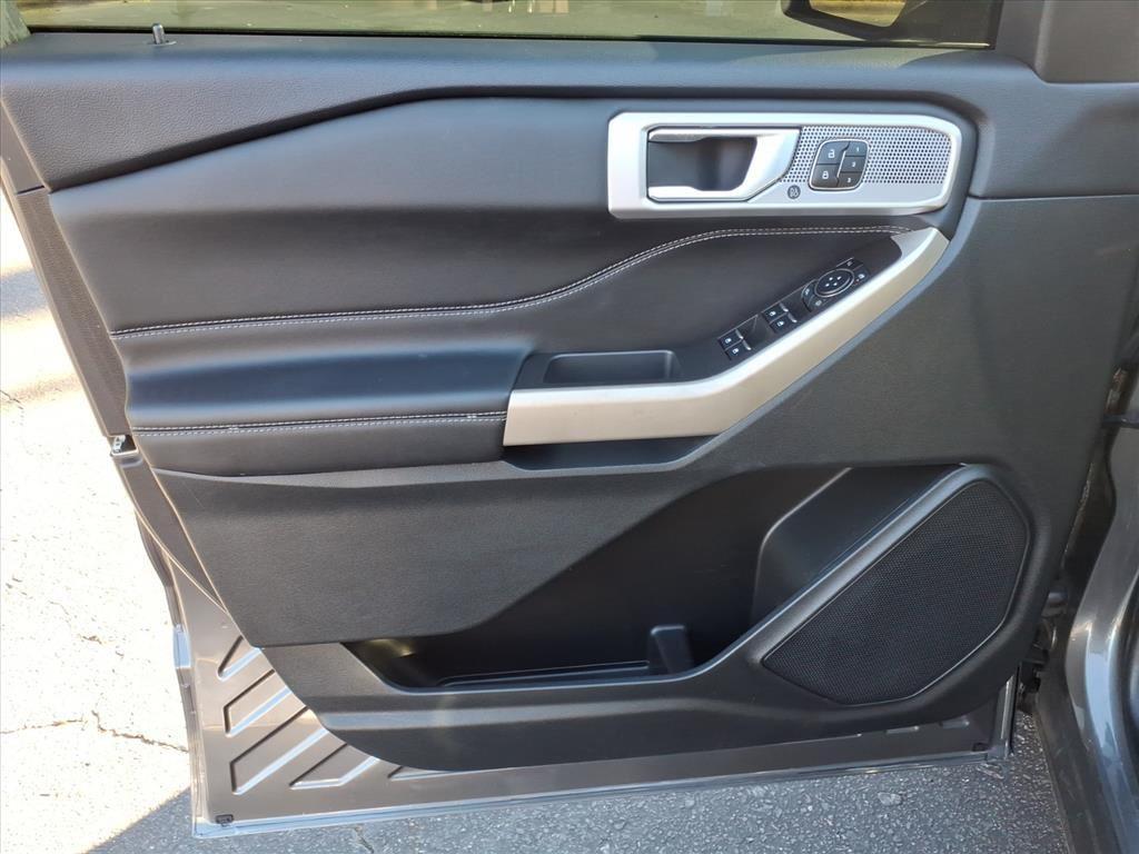 used 2023 Ford Explorer car, priced at $31,247