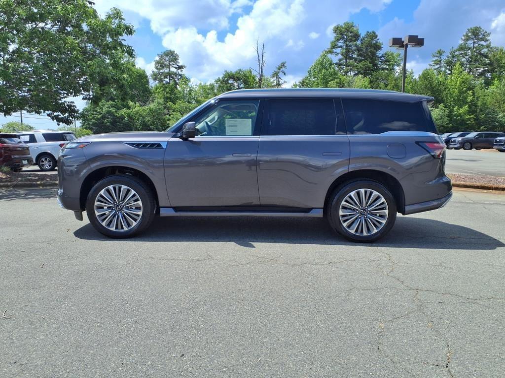 new 2025 INFINITI QX80 car