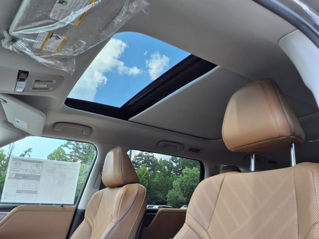 new 2025 INFINITI QX80 car