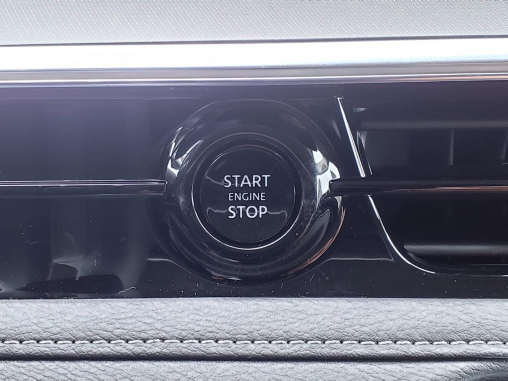 new 2025 INFINITI QX80 car, priced at $82,004