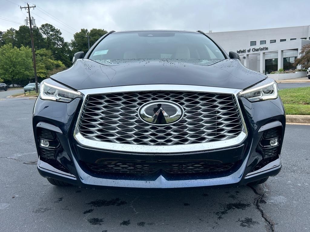 new 2025 INFINITI QX55 car, priced at $45,921