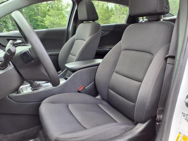 used 2024 Chevrolet Malibu car, priced at $19,887