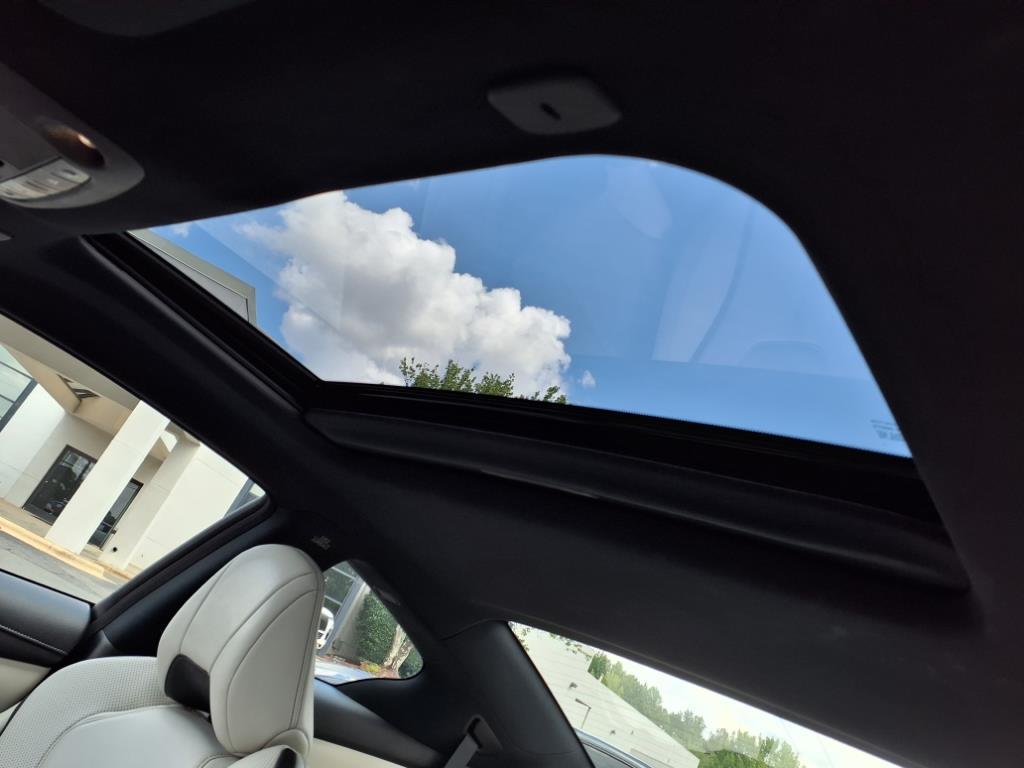 used 2022 INFINITI Q60 car, priced at $35,989